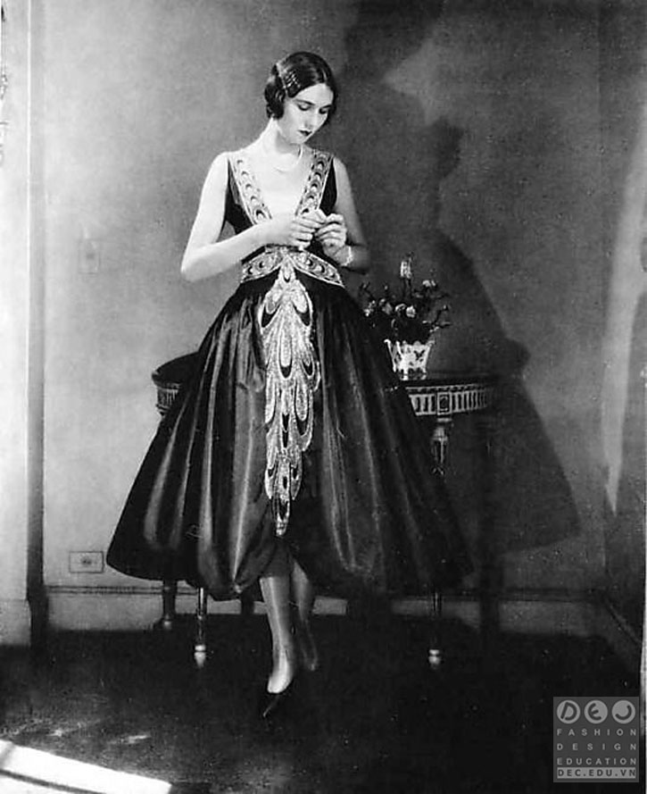 Các thiết kế Robe De Style đã làm nên tên tuổi của Jeanne Lavin